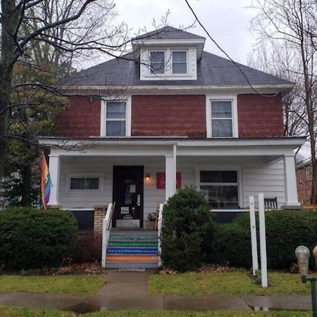 Large Bakery Apartment - Central Downtown Location Fredonia Luaran gambar